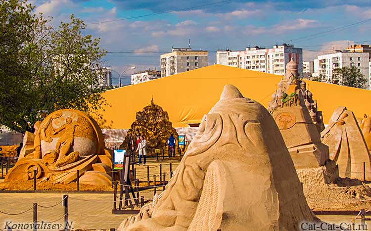 Выставка скульптур из песка в Коломенском